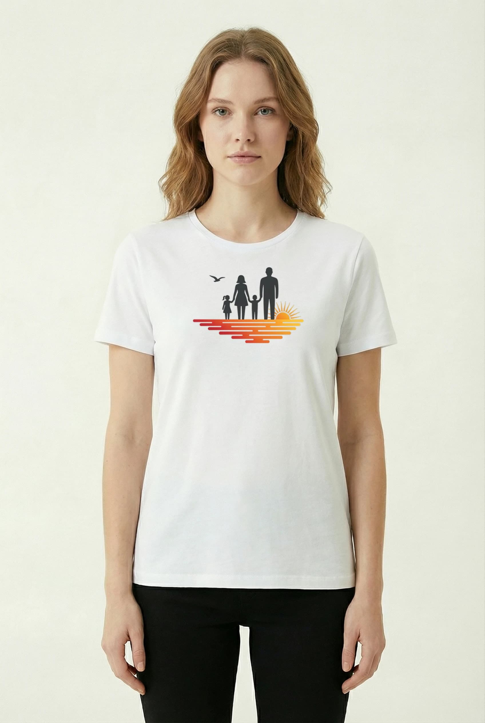 Dámské tričko Silueta Rodiny U Západu Slunce Na Pláži Společné Vzpomínky